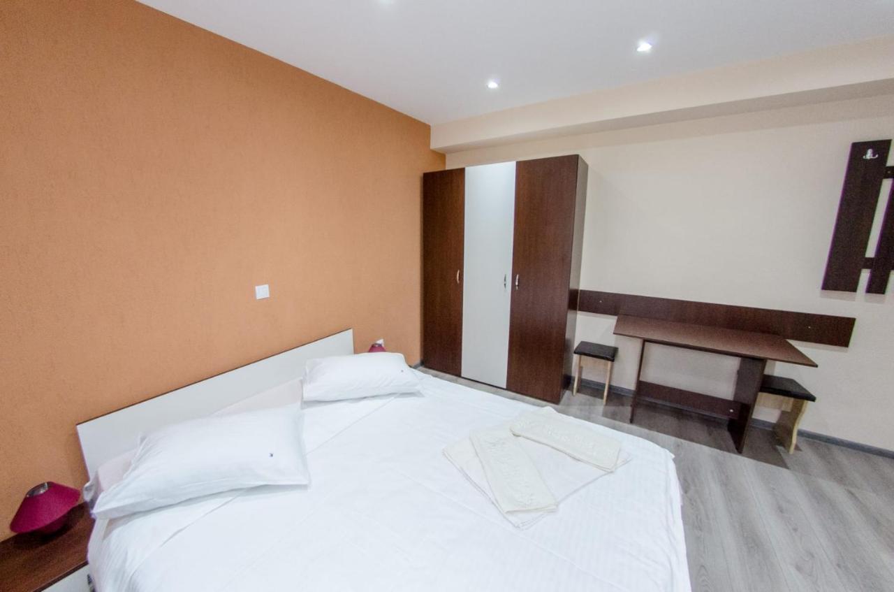Casa Andy Hotel Buşteni Exterior foto