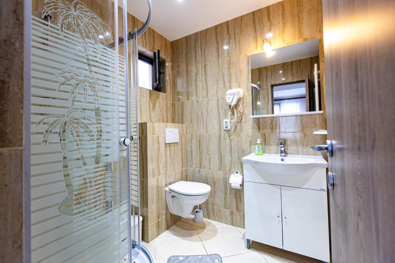 Casa Andy Hotel Buşteni Exterior foto